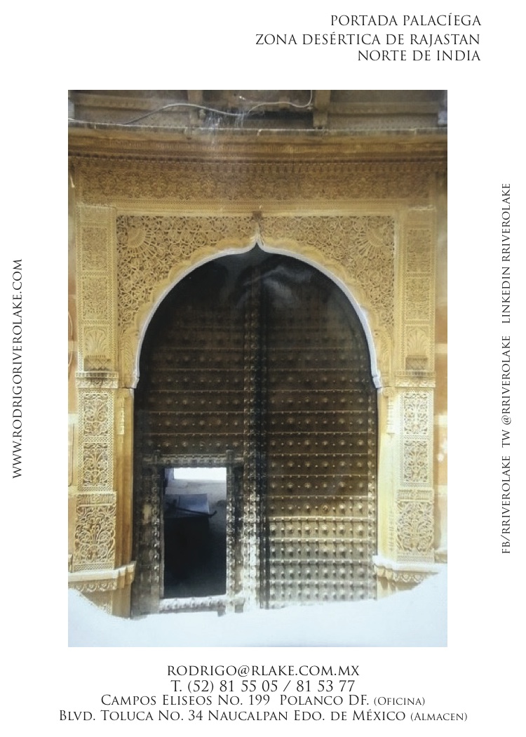 Stone Arch (façade) from Rajasthan, North of India.
